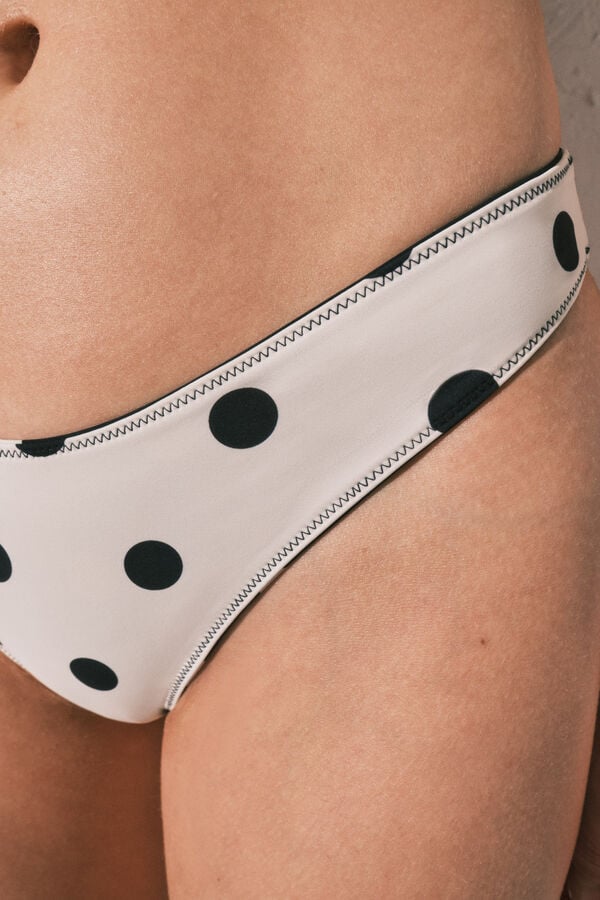 Women'secret Brazilski tufnasti donji deo bikinija sa dva lica Crna