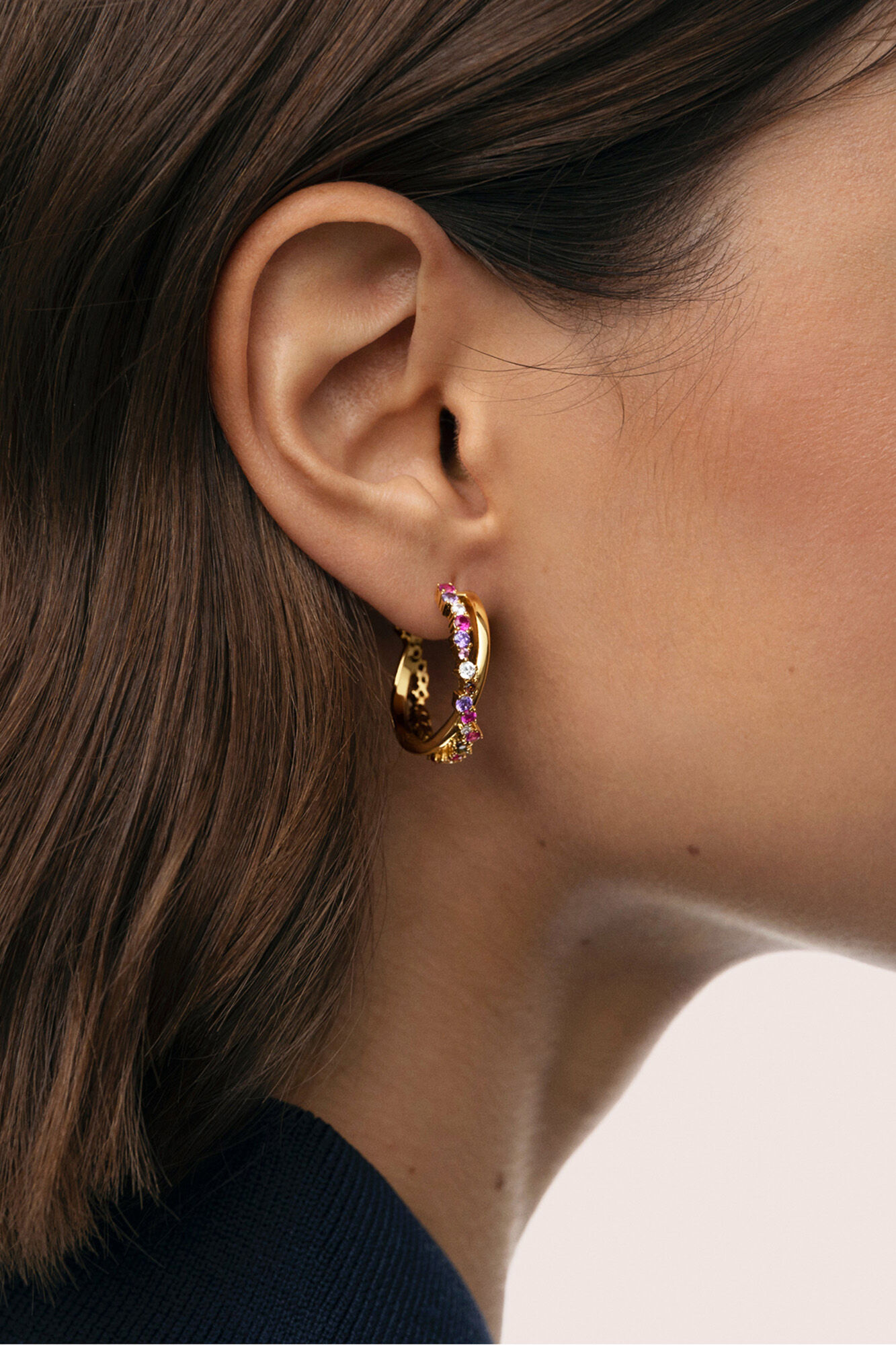 Singularu Pendientes Aro Estellar Cross Ba&ntilde;o Oro