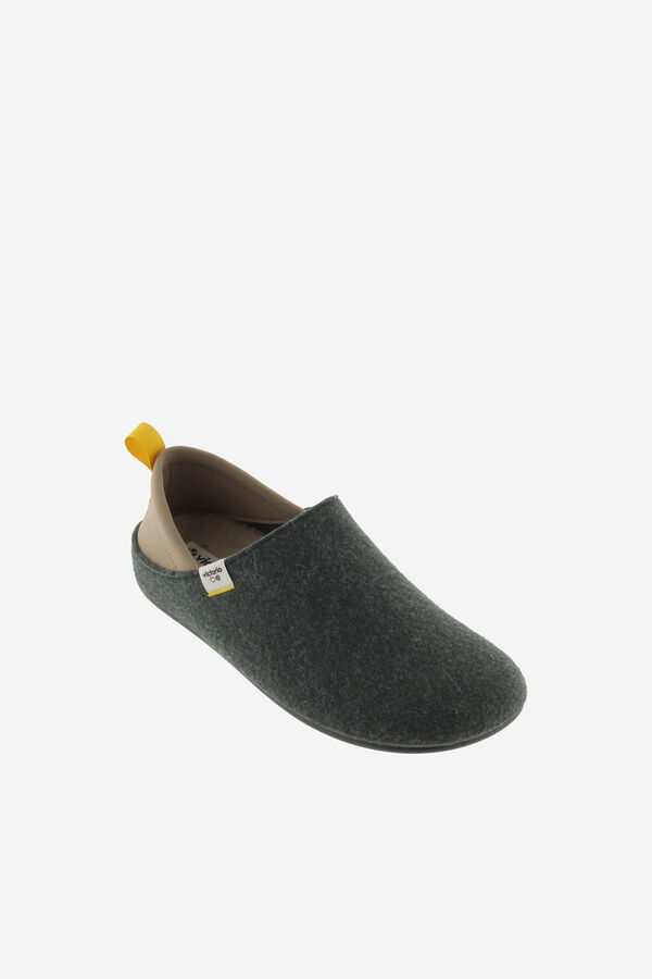 Victoria Recycled felt slippers with neoprene back printed
