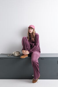 HI&BYE Pantalón terciopelo suave vino