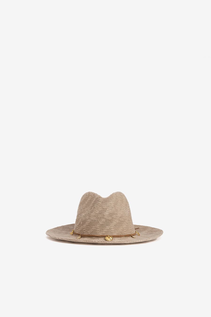 Sombrero beige con detalles