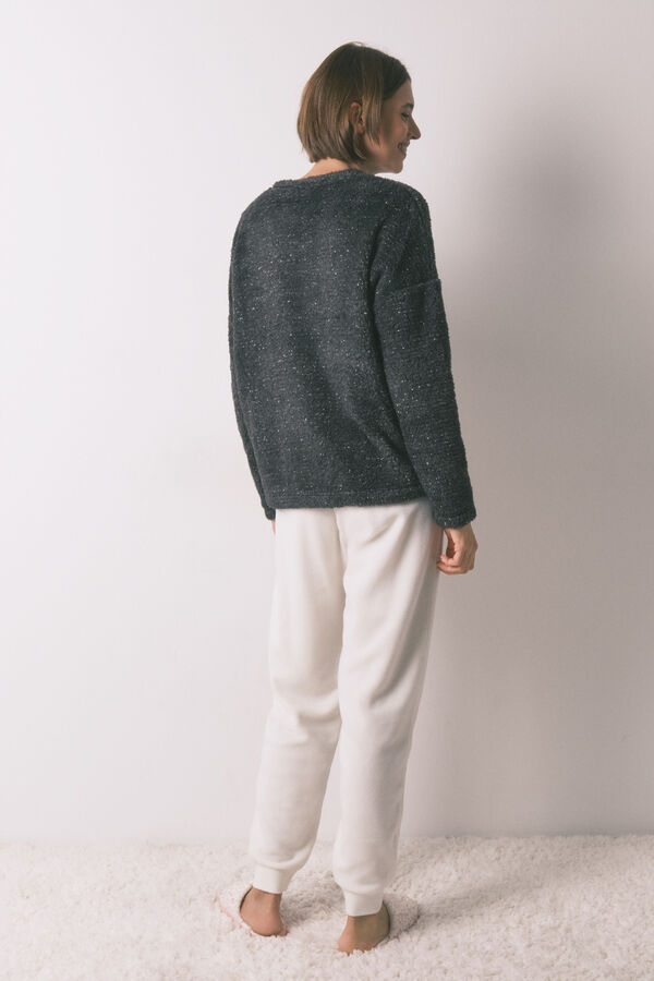 Women'secret Duga pidžama od flisa sa mekanim krznom i vezom Pingu Siva