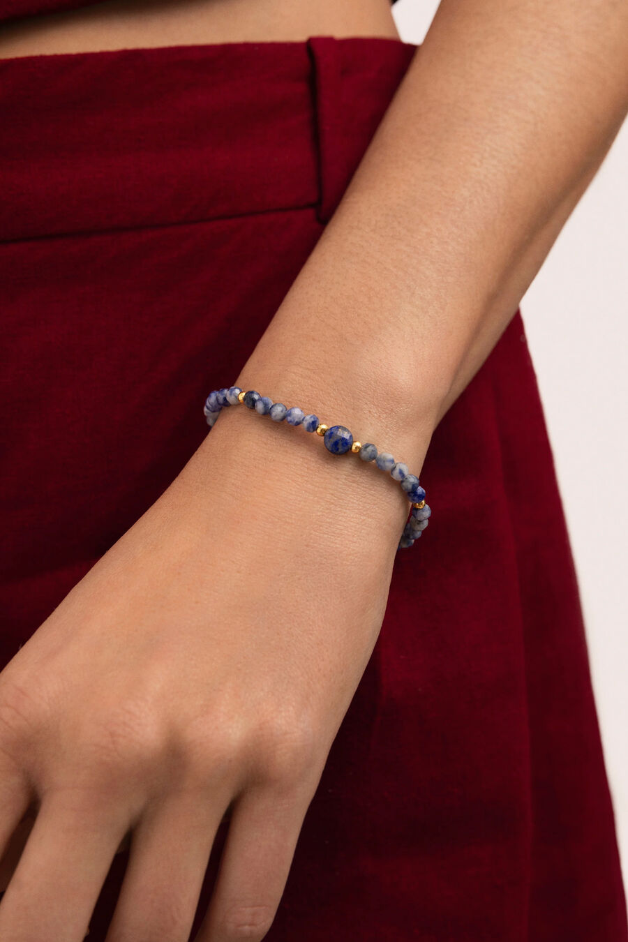 Pulsera Amulet Cianita Acero Baño Oro