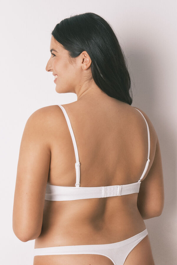 Women'secret Beli lureks bešavni rebrasti top Bež