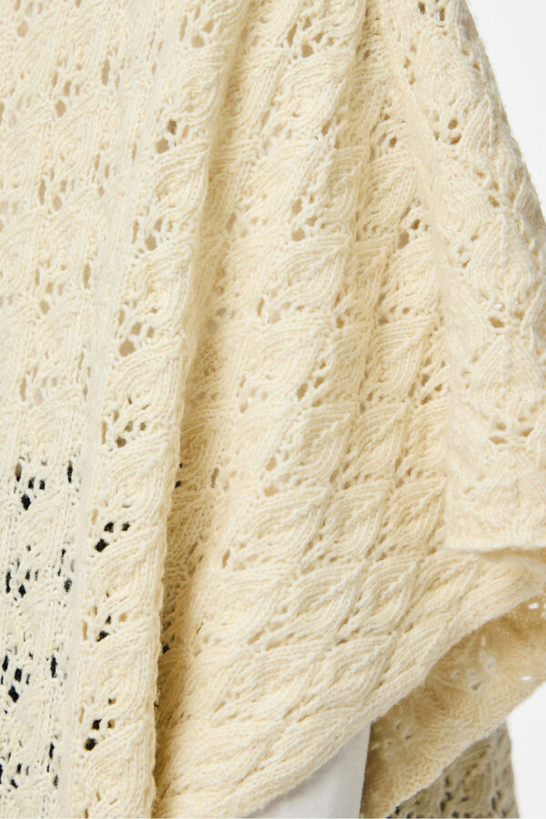 Pieces Poncho de ganchillo blanco