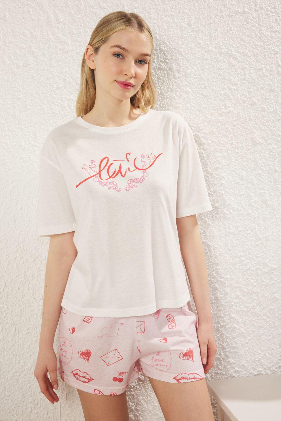 Conjunto de pijama corto amor