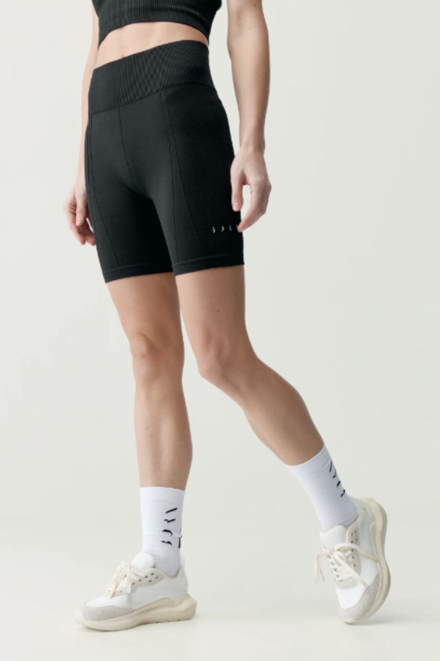 Pantalón corto deportivo India Negro