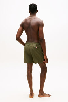 Tommy Hilfiger Ba&ntilde;ador hombre inscripci&oacute;n lateral