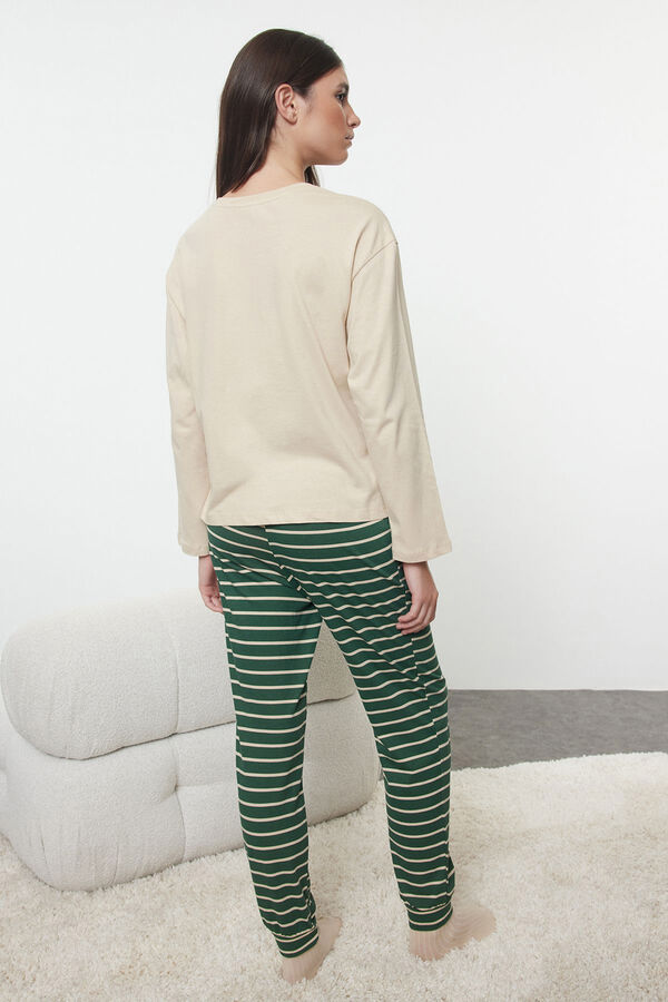 Trendyol Pijama rayas navide&ntilde;o&nbsp; beige