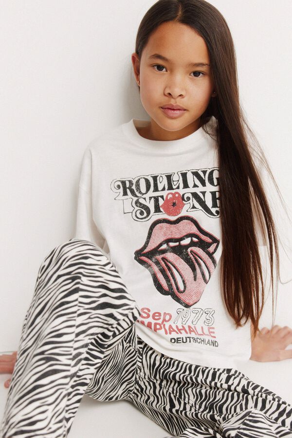 Conjunto de camiseta y pantal&oacute;n