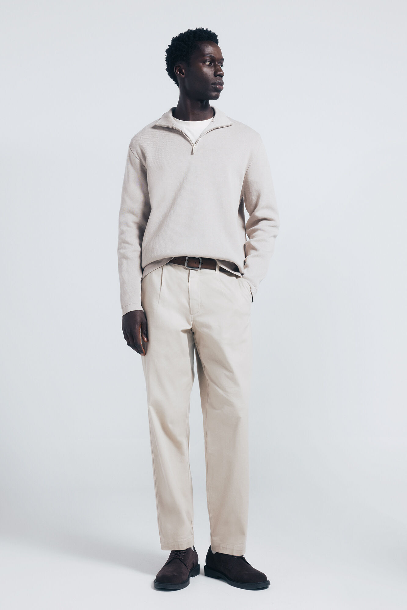 Conjunto de pantal&oacute;n y jersey