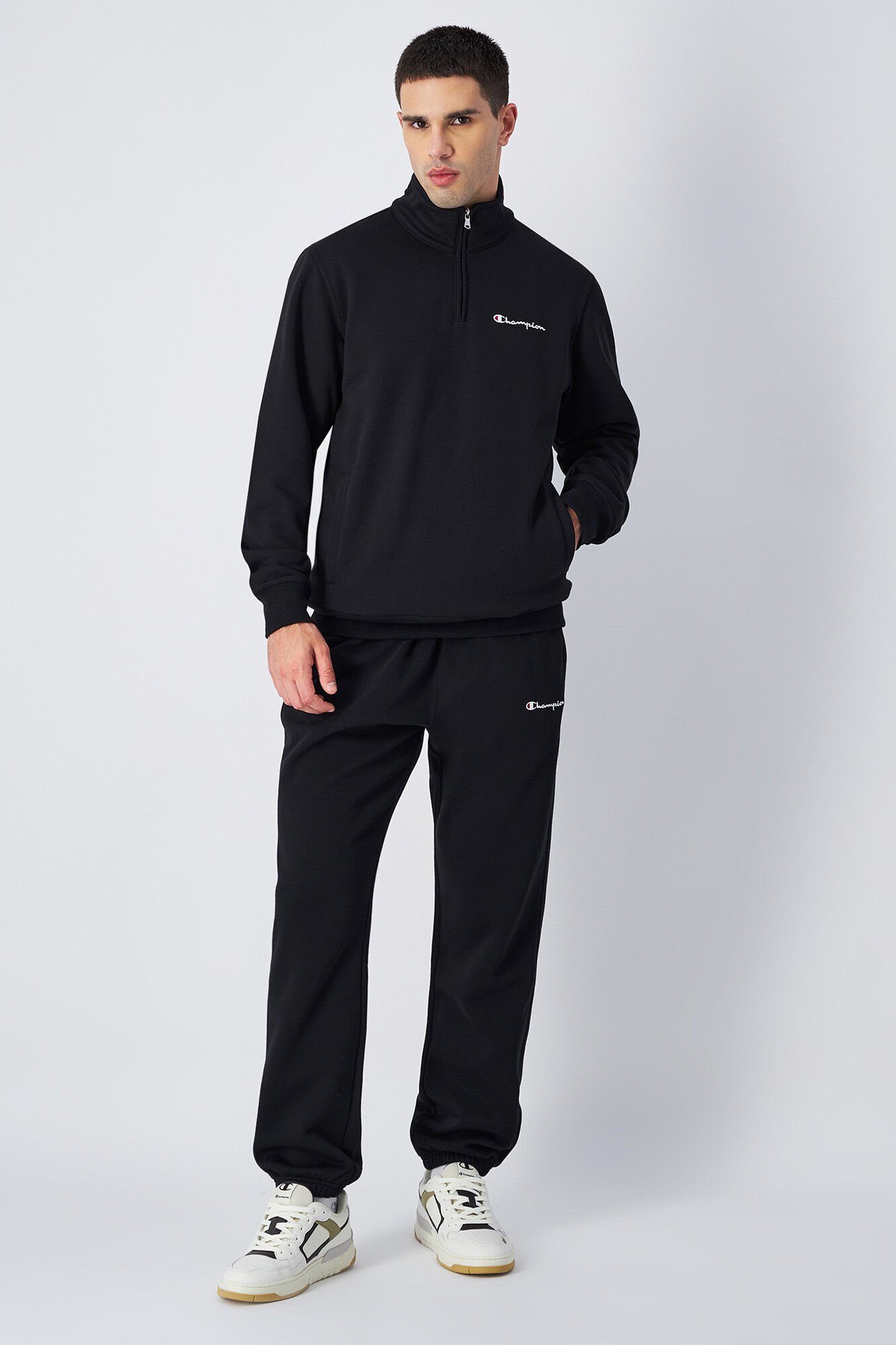 Conjunto de cal&ccedil;as e fecho-&eacute;clair