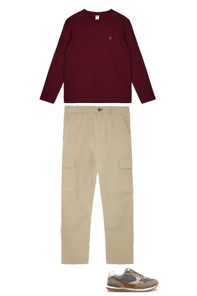 Trousers, t-shirt and trainers set