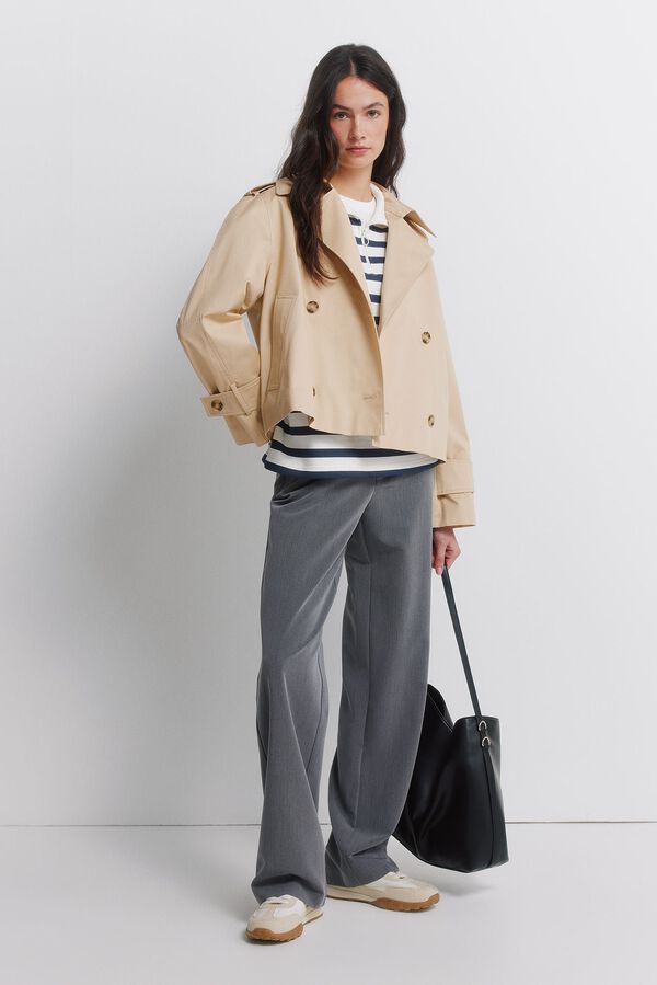 Conjunto de cintur&oacute;n, pantal&oacute;n y jersey