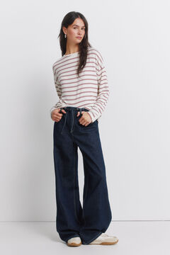 Trousers and t-shirt set