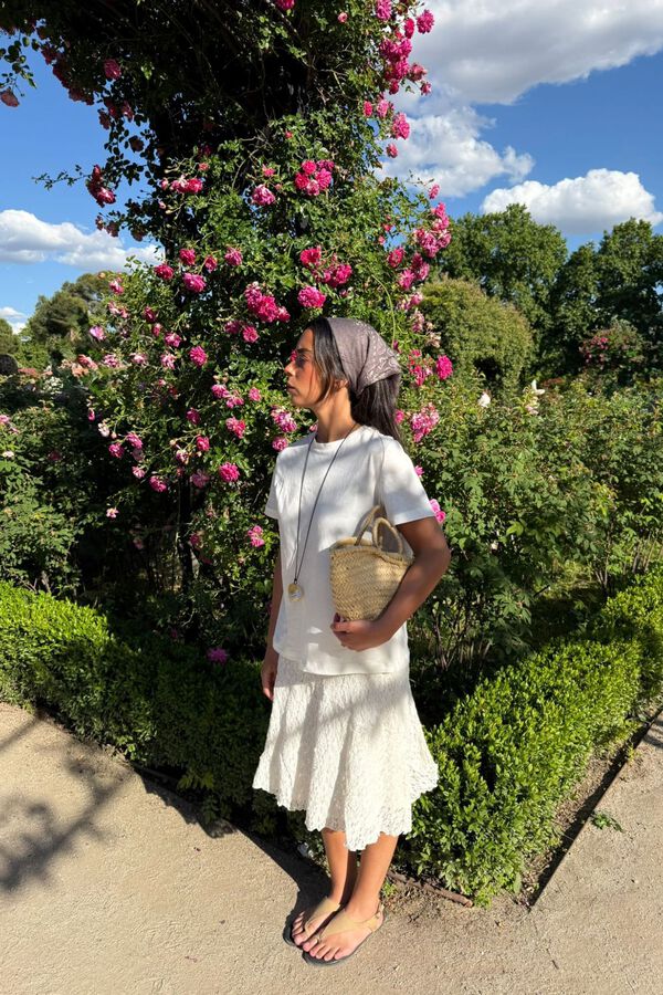 Conjunto de sandalia, soft, camiseta y pa&ntilde;uelo