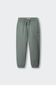 Conjunto de jogger y sudadera