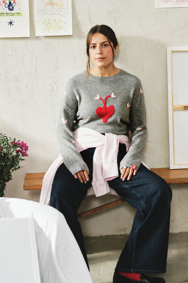 Conjunto de cintur&oacute;n, pantal&oacute;n y jersey