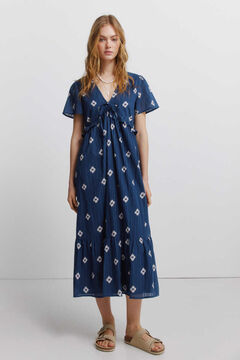 Conjunto de sand&aacute;lias e vestido