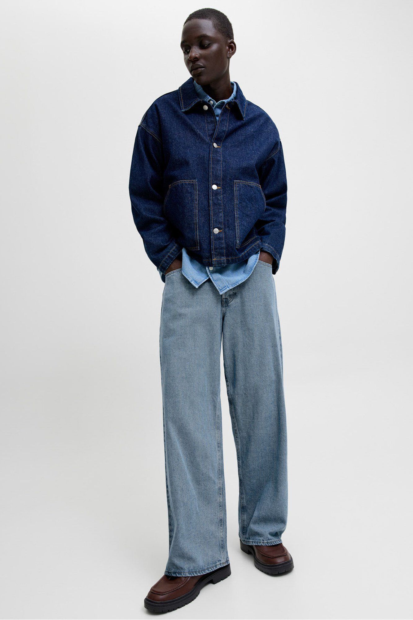 Conjunto de cal&ccedil;a e camisola