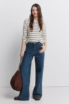 Conjunto de jeans y jersey