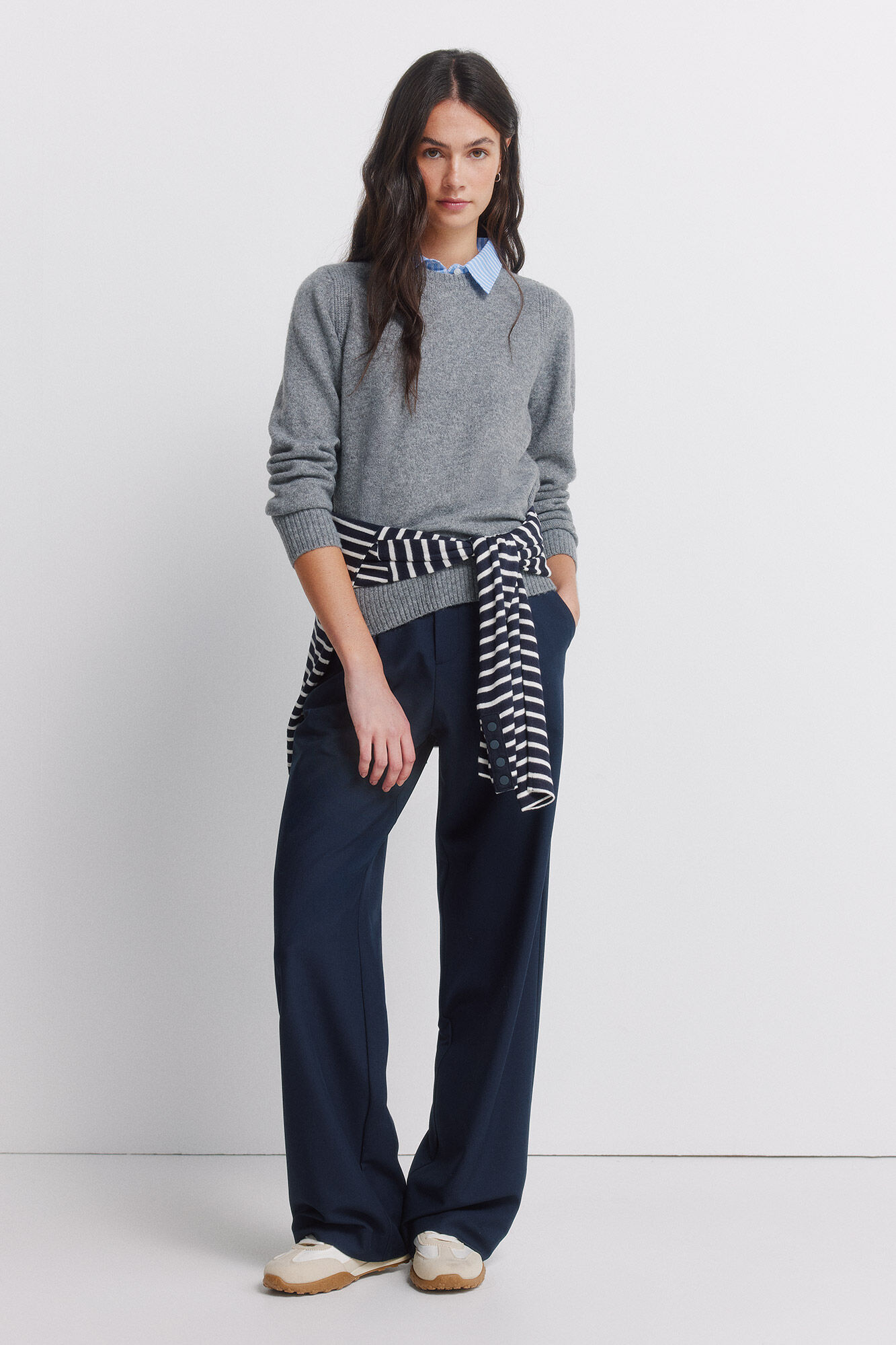 Conjunto de cal&ccedil;as, camisa e camisola