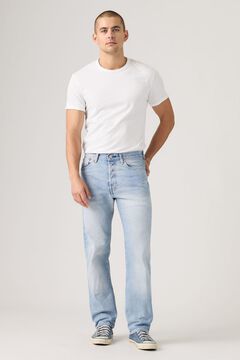 Conjunto de jeans, sweatshirt e mocassins