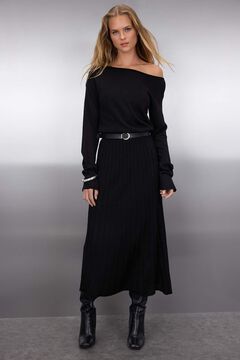 Conjunto de vestido y cintur&oacute;n
