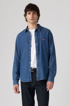 Conjunto de jeans e camisa
