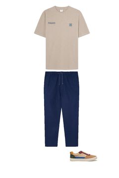 Trainer, trousers and t-shirt set
