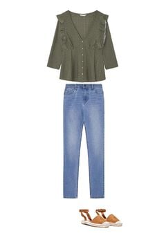 Jeggings, blouse and espadrilles set
