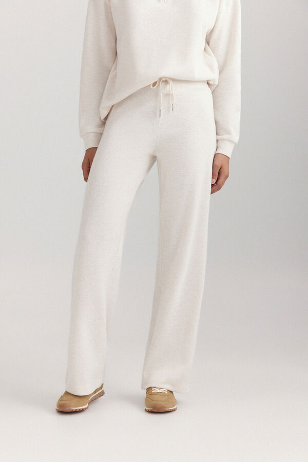 Trousers and neck set