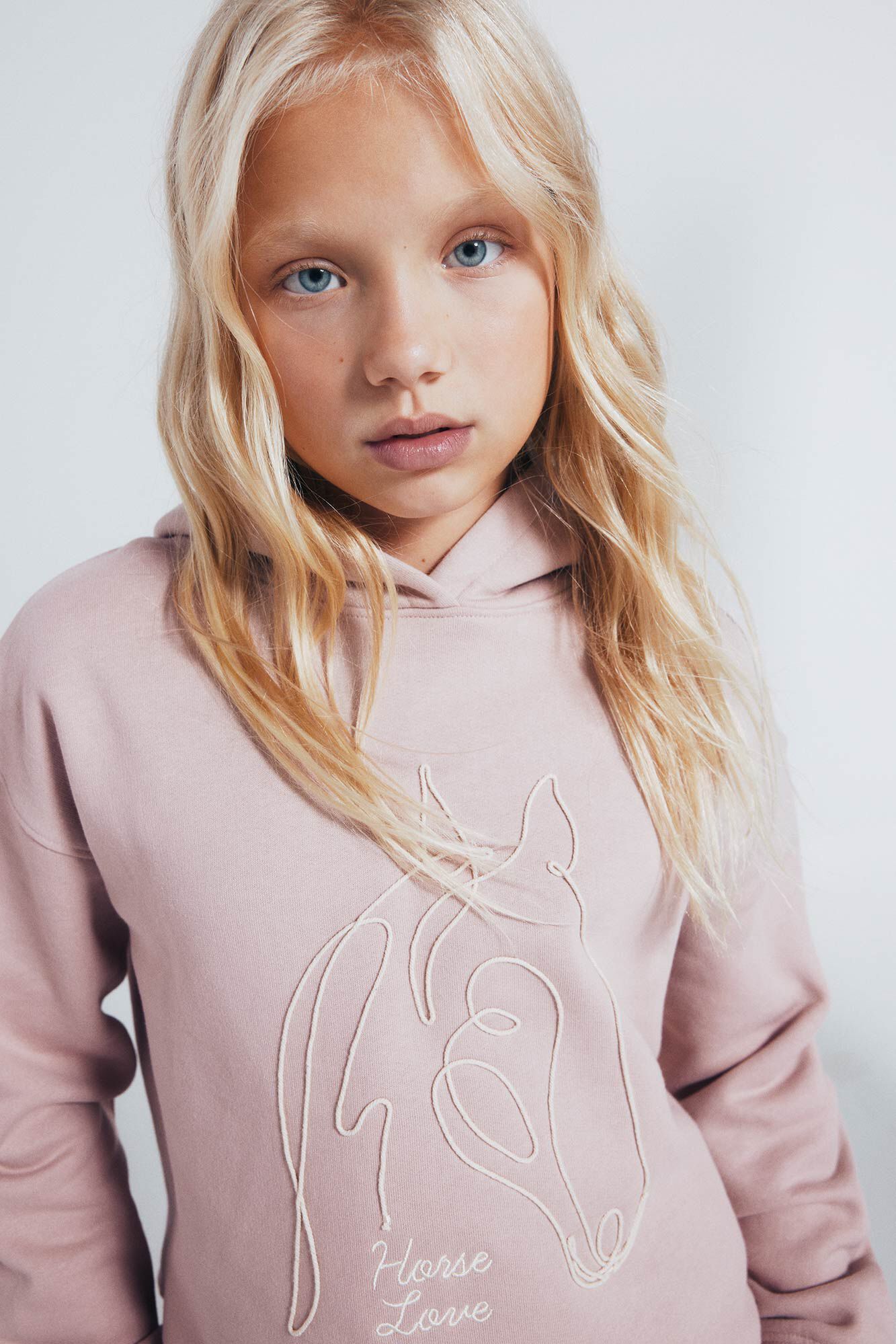 Sweatshirt and trousers set