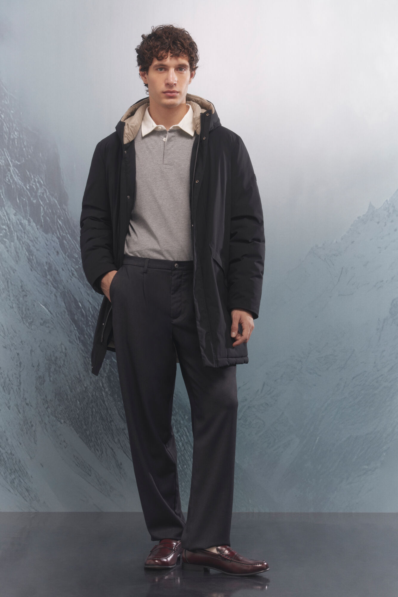 Conjunto de cal&ccedil;a, casaco e rugby