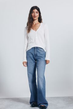 Conjunto de jeans y jersey