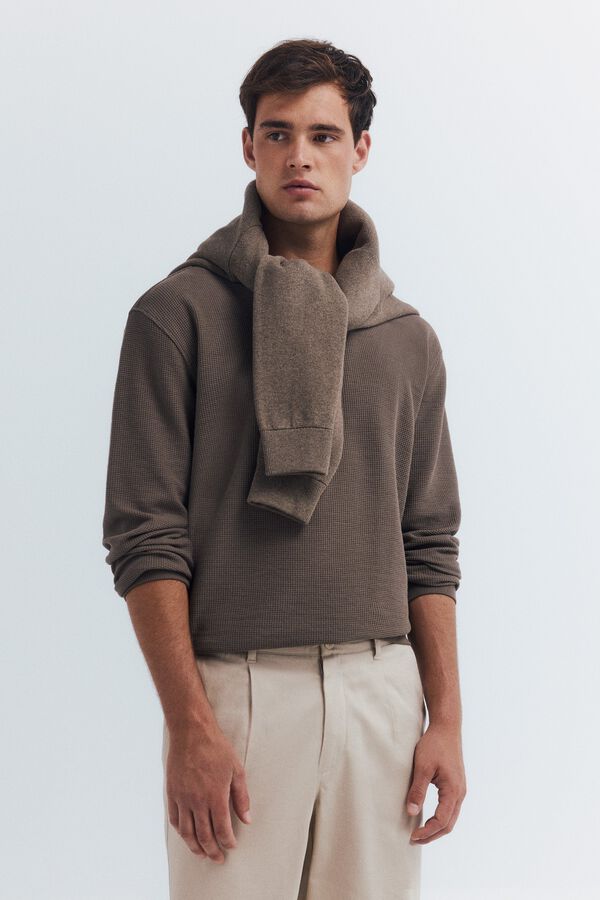 Chinos and t-shirt set