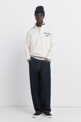 Jeans and fastening set