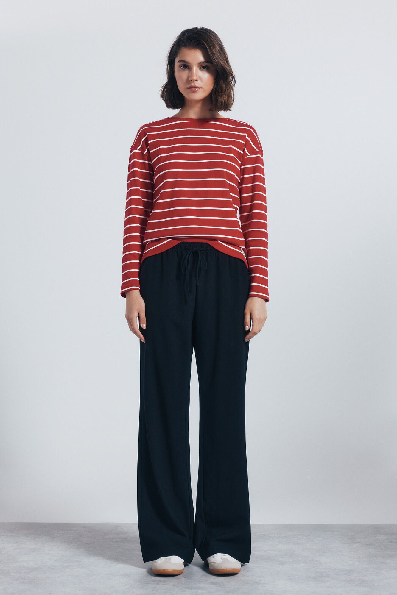 Conjunto de pantal&oacute;n y camiseta