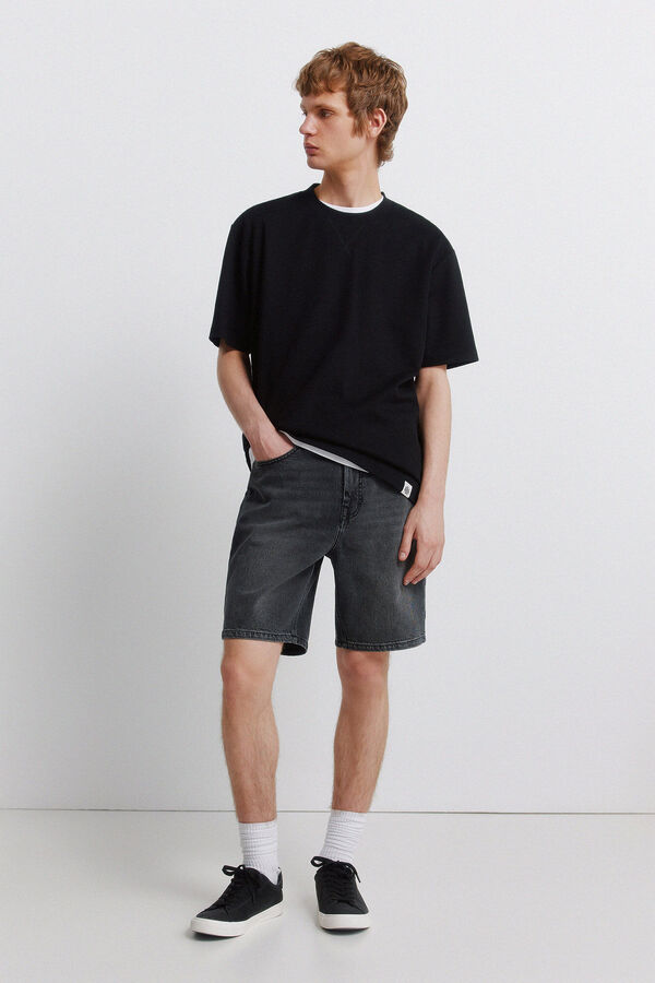 T-Shirt and shorts set