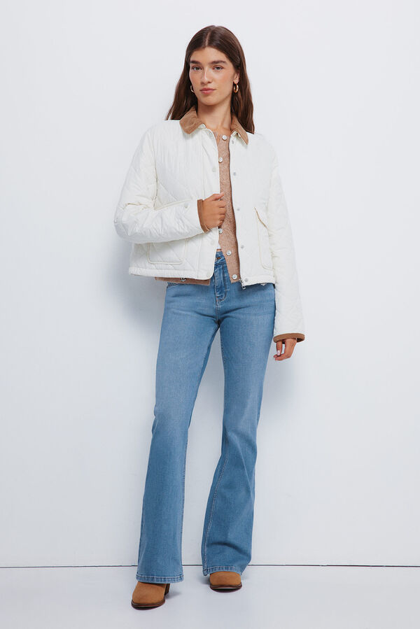 Neck, jeans and cardigan set