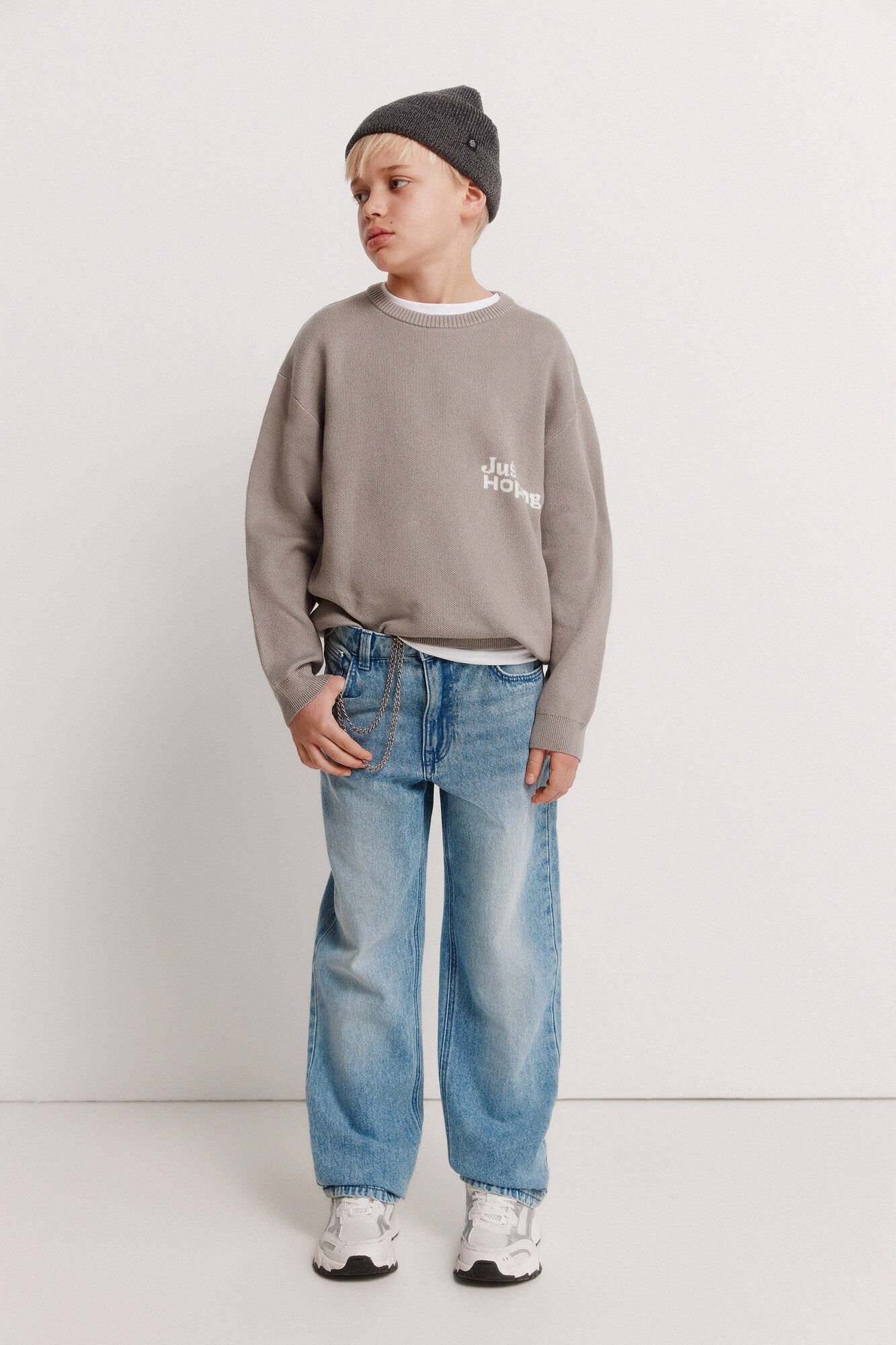 Conjunto de jersey y pantal&oacute;n