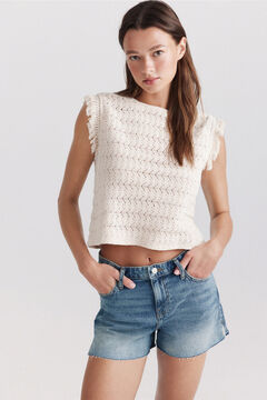Conjunto de top y shorts