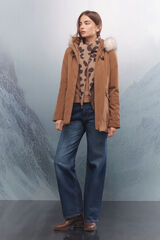 Strick-Bandana, sorona und jeans im Set