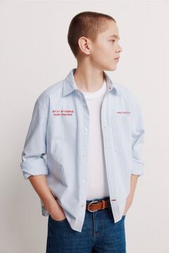 Conjunto de pantal&oacute;n y camisa