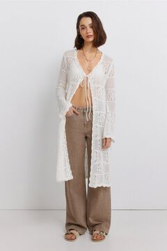 Conjunto de jeans y cardigan