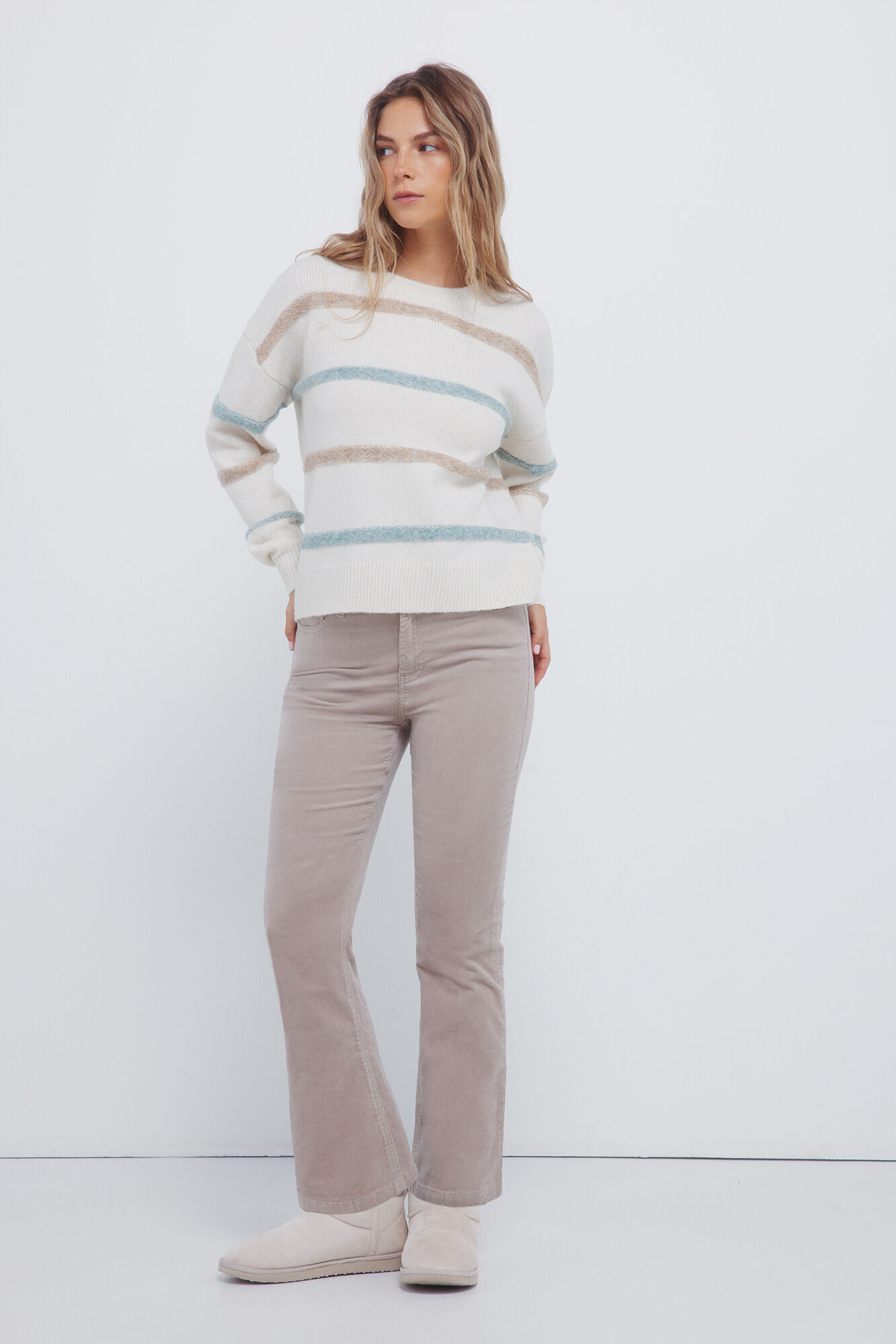 Conjunto de pantalones y jersey