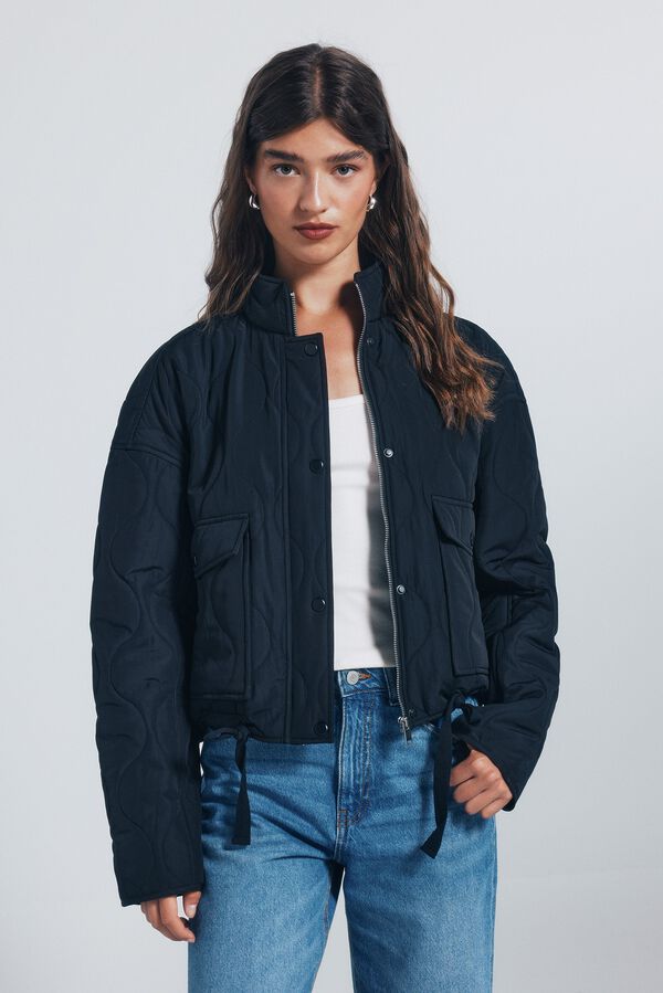 Wattierte und jeans im Set