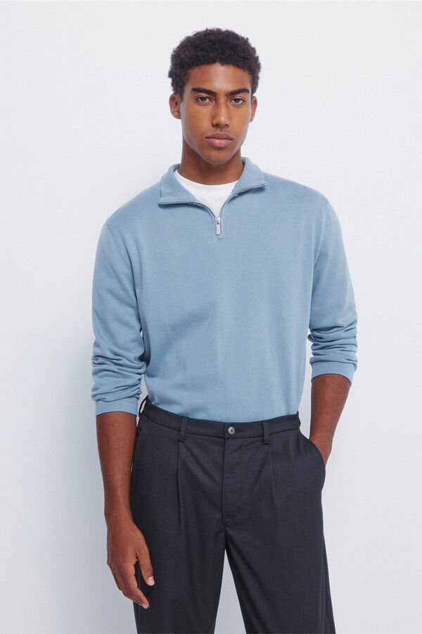 Pants and jumper set