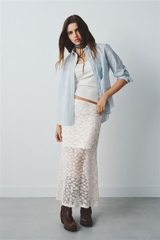 Conjunto de saia e blusa