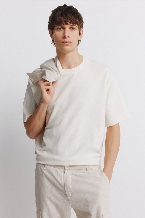 T-Shirt, shirt and shorts set